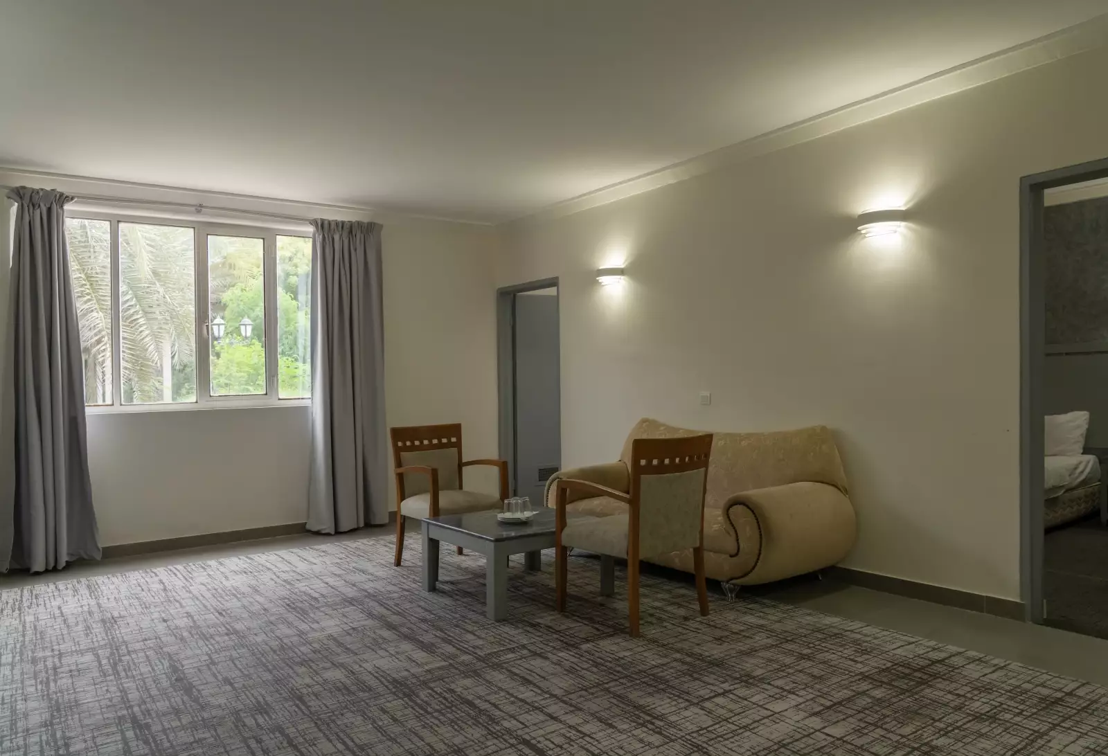 Alibaba https://cdn.alibaba.ir/ostorage/hotel-accommodation-images/686399c4ac13a7ed0d8555cd_4تخته کابانا گاردن (2).webp